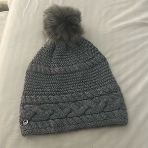 UGG cable knit gray Pom Pom beanie